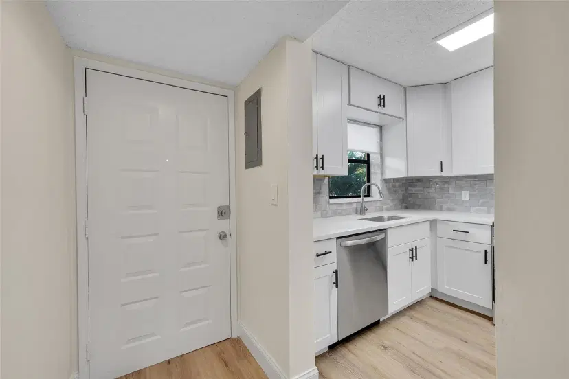 Picture of 11441 NW 39Th Ct 218, Coral Springs FL 33065