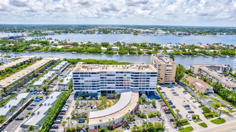 Picture of 3589 S Ocean Boulevard 608, South Palm Beach FL 33480