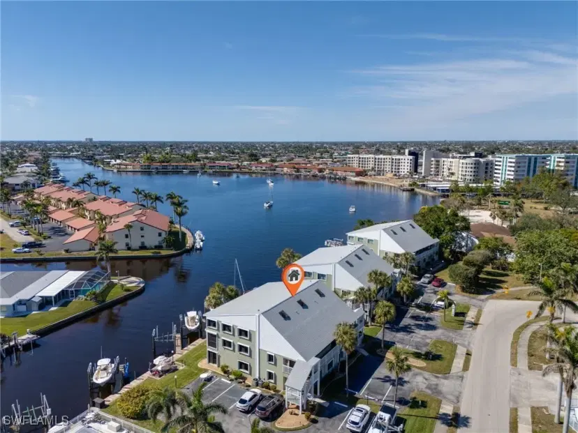Picture of 610 Victoria Dr 202A, Cape Coral FL 33904