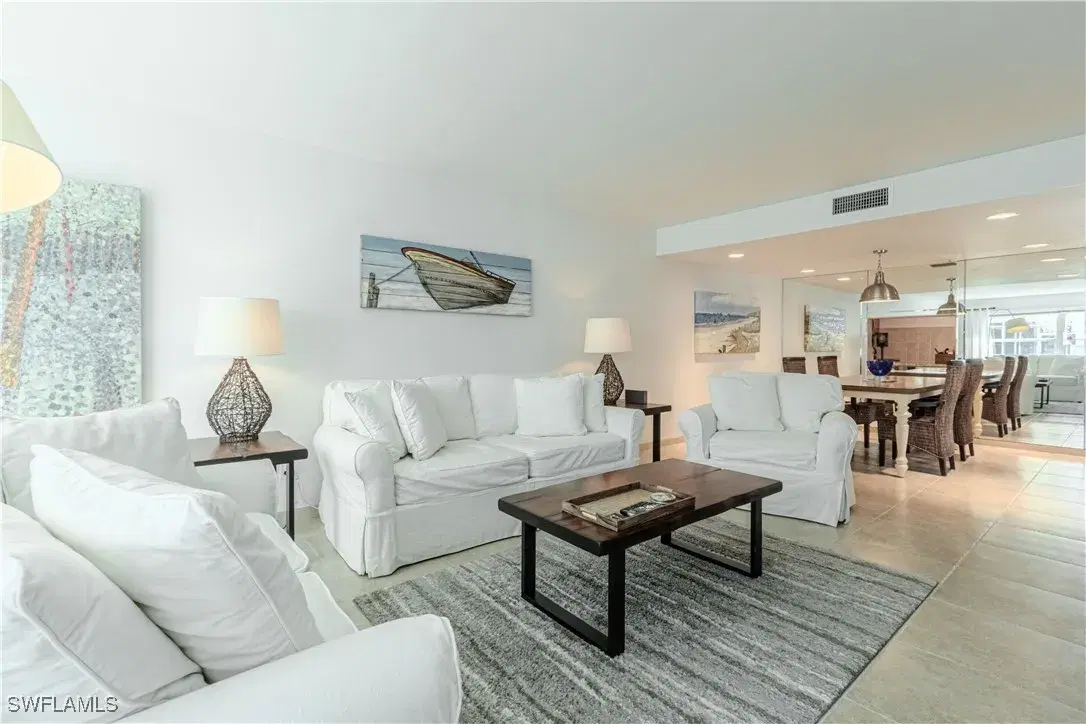 Picture of 4200 Belair Ln 101, Naples, FL 34103