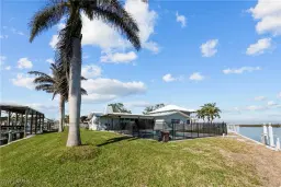 Picture of 5596 Avenida Pescadora, Fort Myers Beach, FL 33931