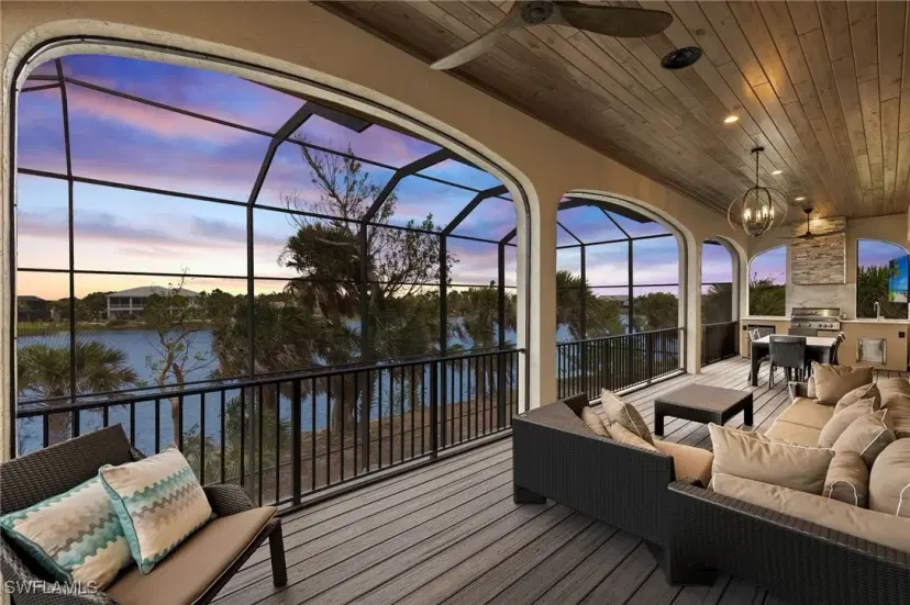 Picture of 461 Lake Murex Cir, Sanibel FL 33957