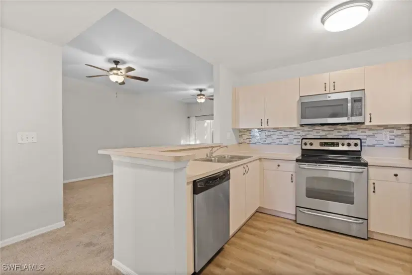 Picture of 15441 Bellamar Cir 1113, Fort Myers FL 33908