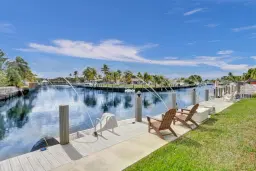Picture of 935 SE 9Th Ave 7, Pompano Beach, FL 33060