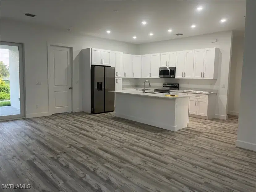 Picture of 105 Denis Ave N, Lehigh Acres FL 33971