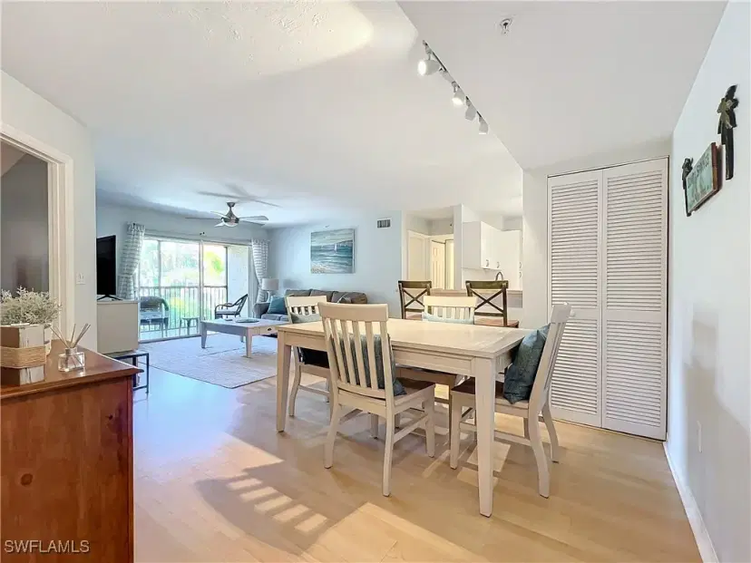 Picture of 8930 Colonnades Ct E 626, Bonita Springs FL 34135