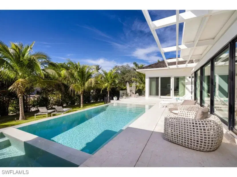 Picture of 14 Sabre Ln, Naples FL 34102