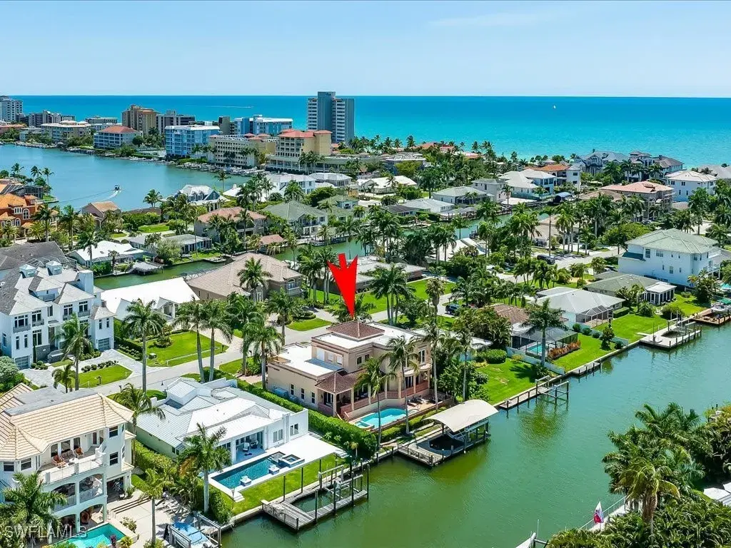 Picture of 239 Channel Dr, Naples, FL 34108