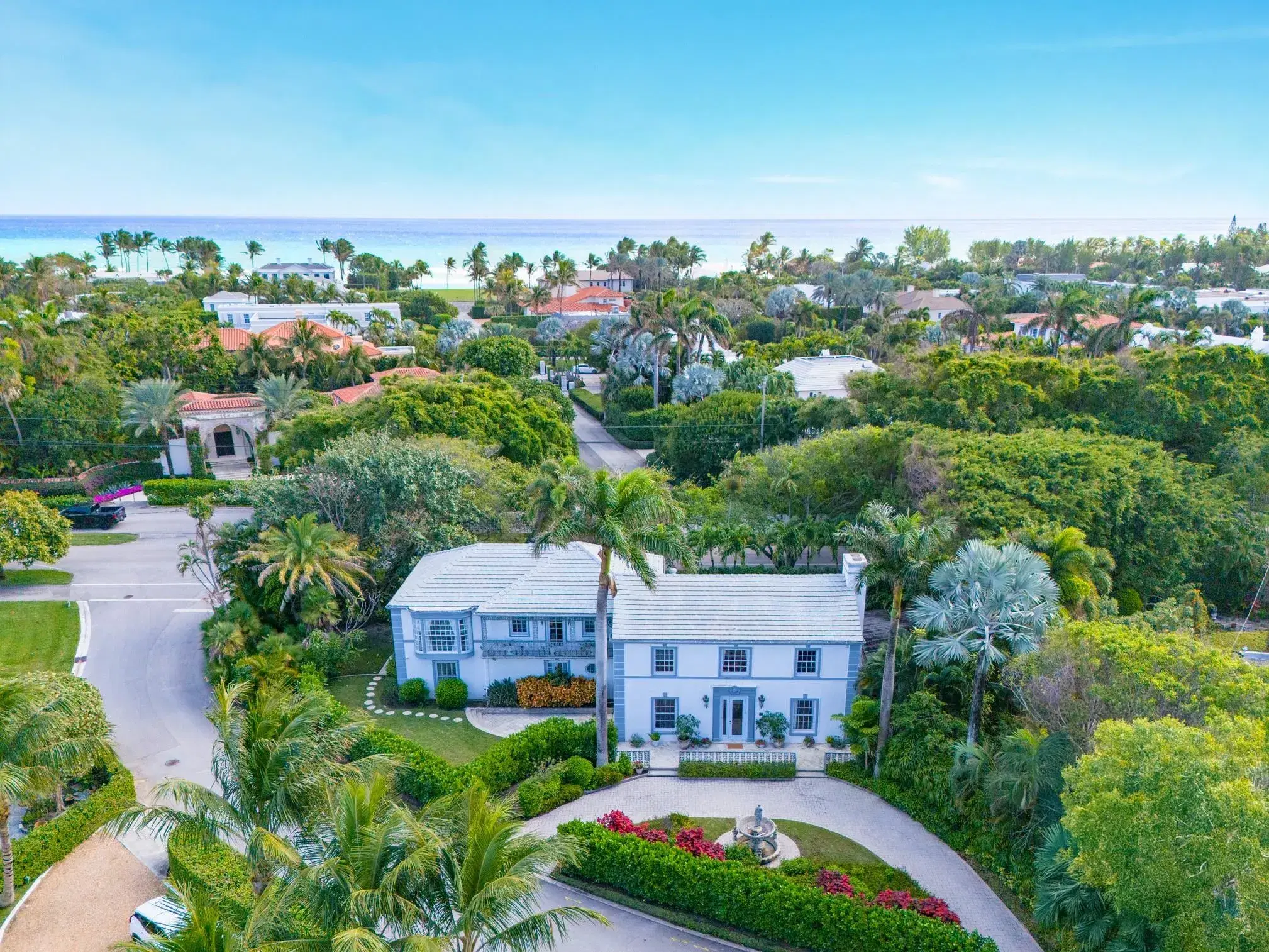 Picture of 361 Crescent Dr, Palm Beach, FL 33480