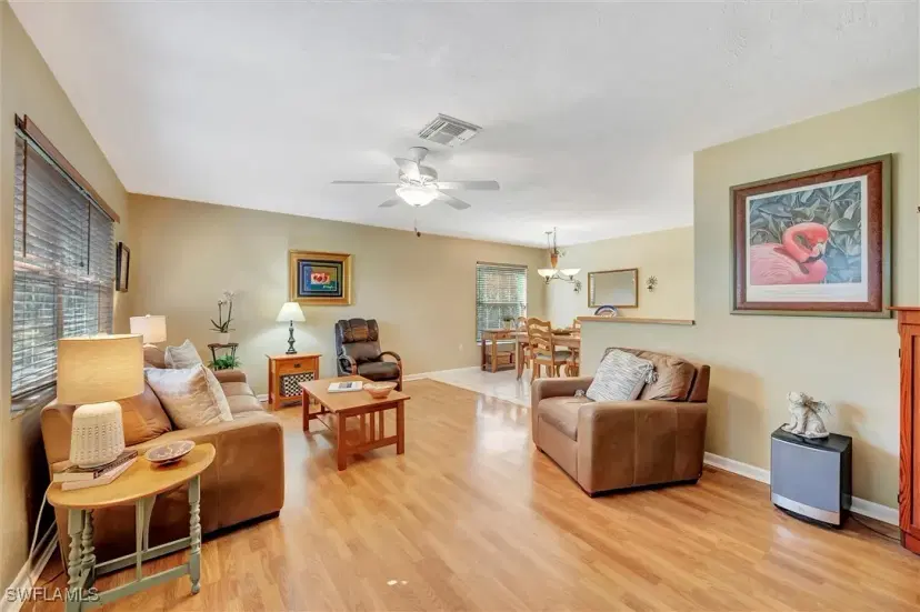 Picture of 715 96Th Ave N, Naples FL 34108