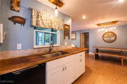 Picture of 11391 Shirley Ln, North Fort Myers, FL 33917