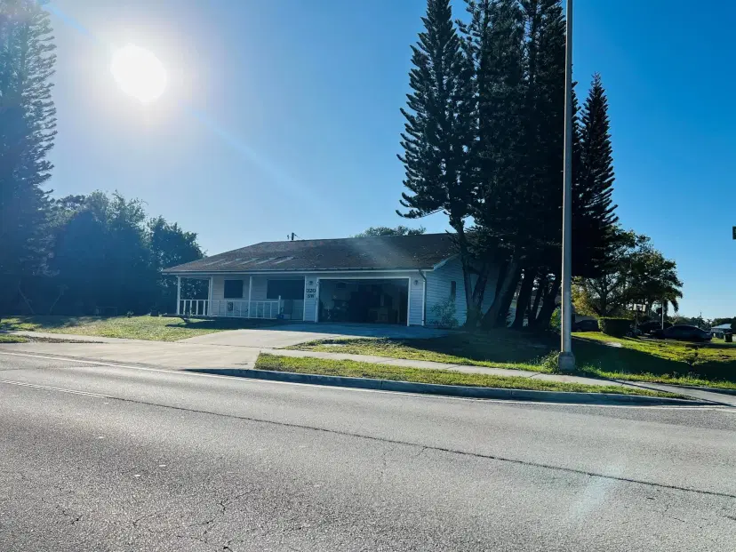 Picture of 320 SW Prima Vista Boulevard, Port St Lucie FL 34983