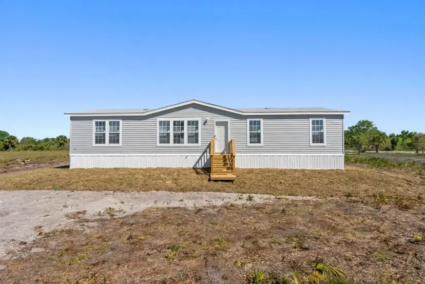 Picture of 18987 NW 268Th Street, Okeechobee FL 34972