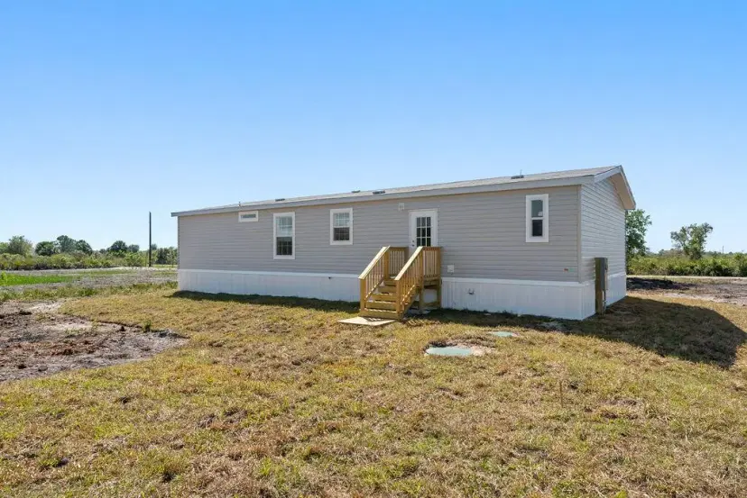 Picture of 18987 NW 268Th Street, Okeechobee FL 34972