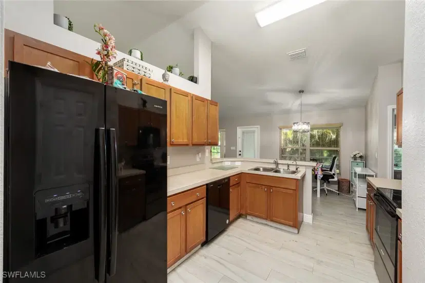 Picture of 2519 NW Embers Ter, Cape Coral FL 33993