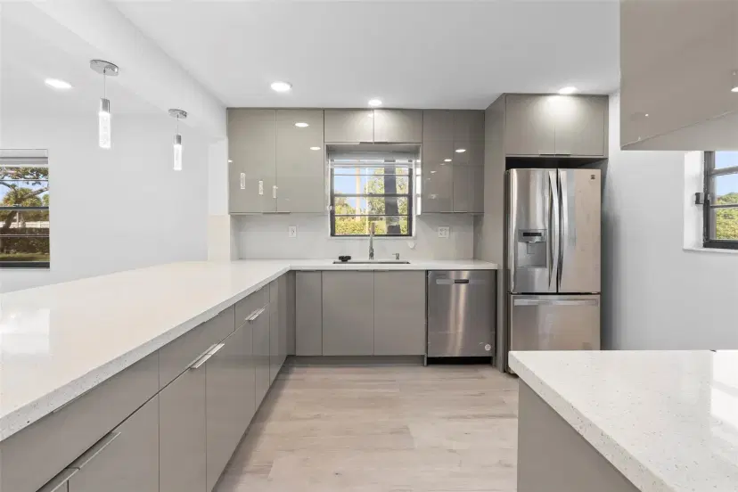 Picture of 6085 N Sabal Palm Blvd 109, Tamarac, FL 33319