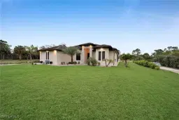 Picture of 2330 6Th Ave Ne, Naples, FL 34120