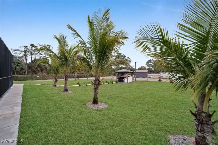 Picture of 2330 6Th Ave Ne, Naples FL 34120