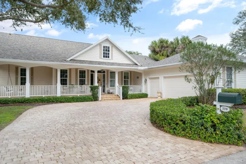 Picture of 770 Summerwood Lane Sw, Vero Beach FL 32962