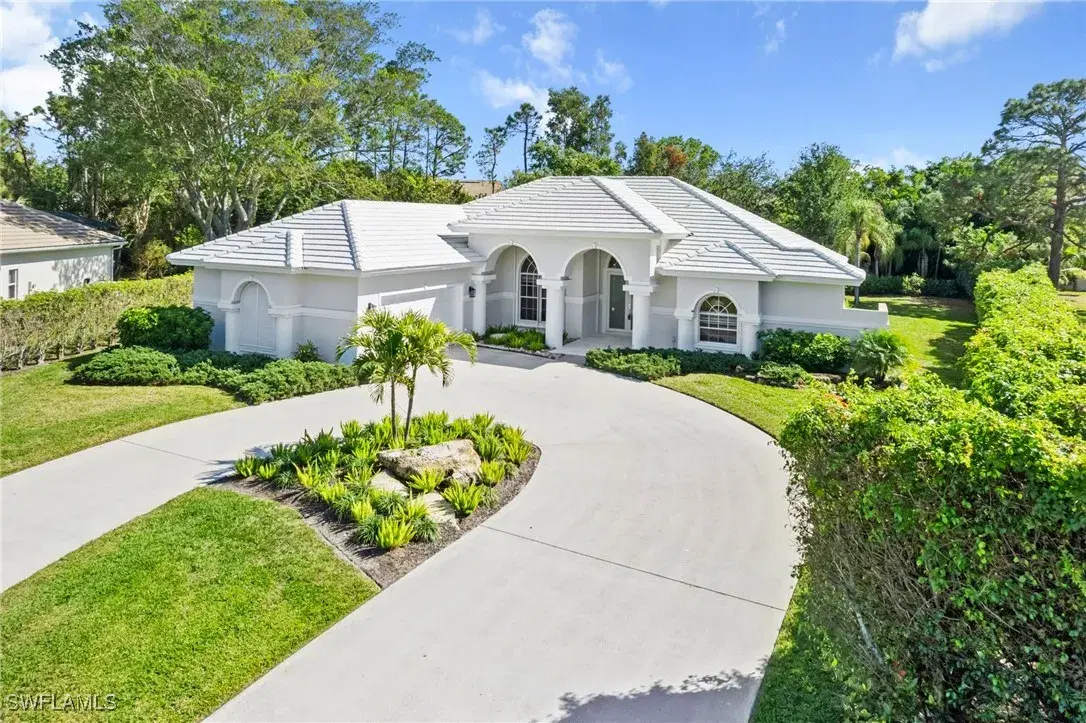 Picture of 28974 Seton Ct, Bonita Springs, FL 34134