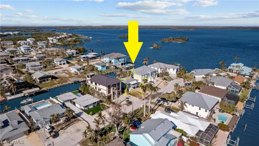 Picture of 247 Curlew St, Fort Myers Beach FL 33931