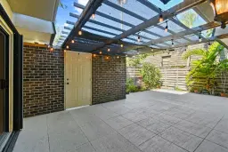 Picture of 222 2Nd Terrace, Palm Beach Gardens, FL 33418