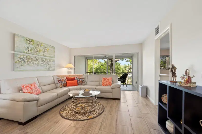 Picture of 6070 NW 64Th Ave 303, Tamarac FL 33319
