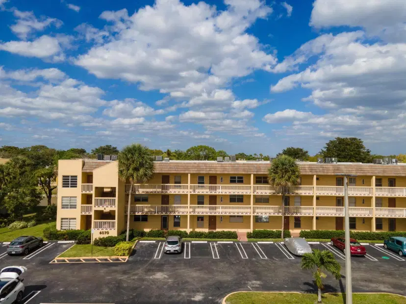 Picture of 6070 NW 64Th Ave 303, Tamarac FL 33319