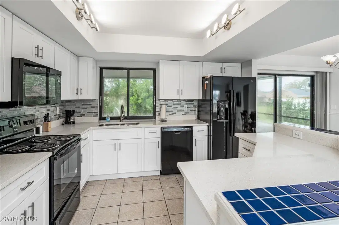 Picture of 4108 SW 6Th Ave, Cape Coral, FL 33914