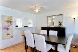 Picture of 9721 Sunrise Lakes Blvd 203, Sunrise, FL 33322