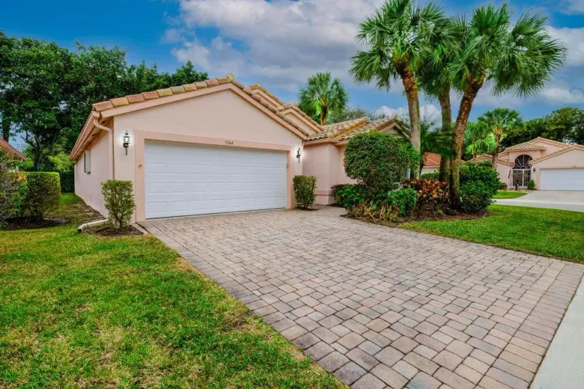 Picture of 5364 Wycombe Avenue, Boynton Beach FL 33437