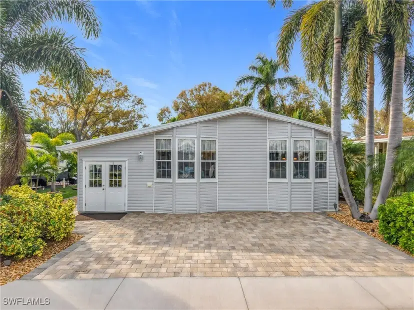 Picture of 10047 Parkwood Dr. B51, Fort Myers FL 33905