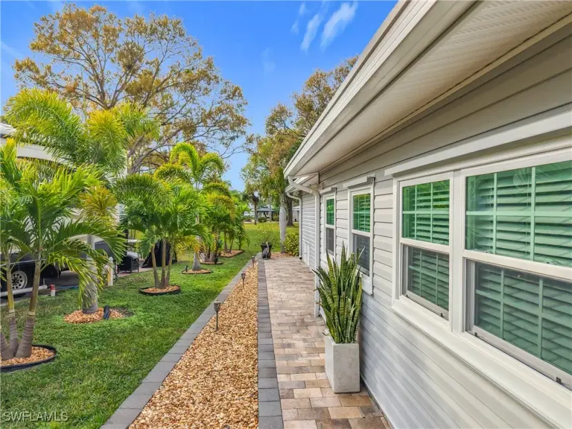 Picture of 10047 Parkwood Dr. B51, Fort Myers FL 33905
