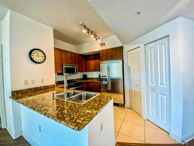 Picture of 450 N Federal Highway 1009, Boynton Beach FL 33435