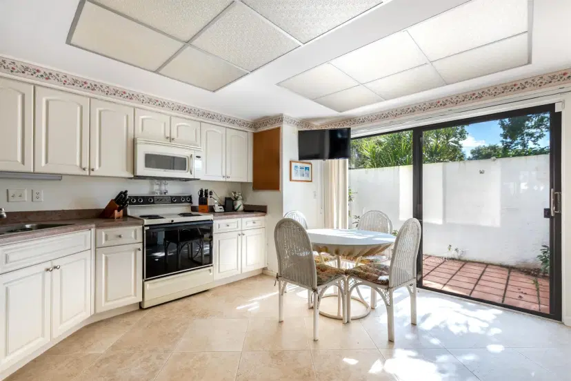 Picture of 7308 Clunie Place 14103, Delray Beach FL 33446