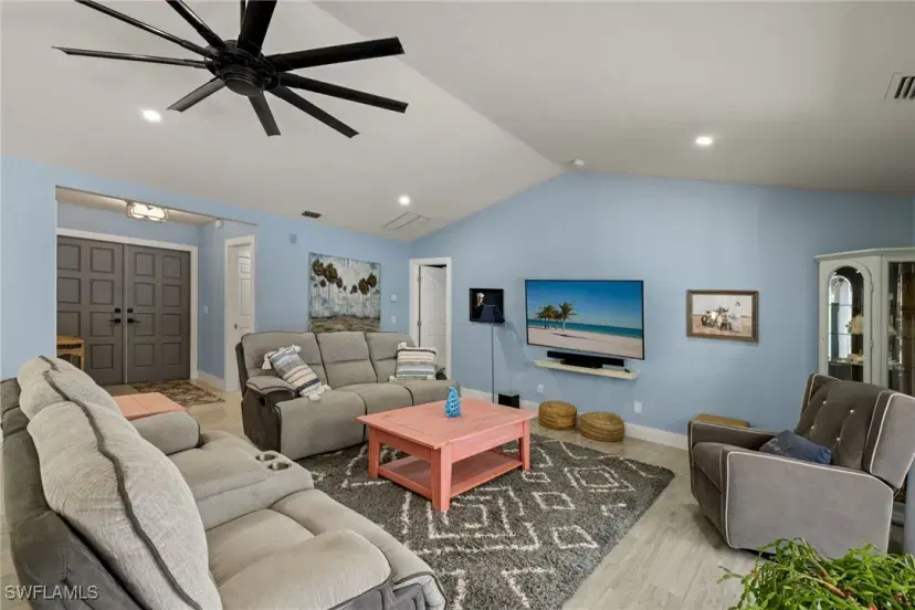 Picture of 1310 SW 19Th Ln, Cape Coral FL 33991