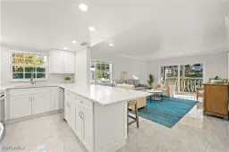 Picture of 666 3Rd St S 104, Naples, FL 34102