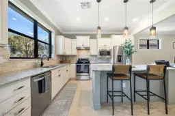 Picture of 10904 Glenhurst St, Fort Myers, FL 33913