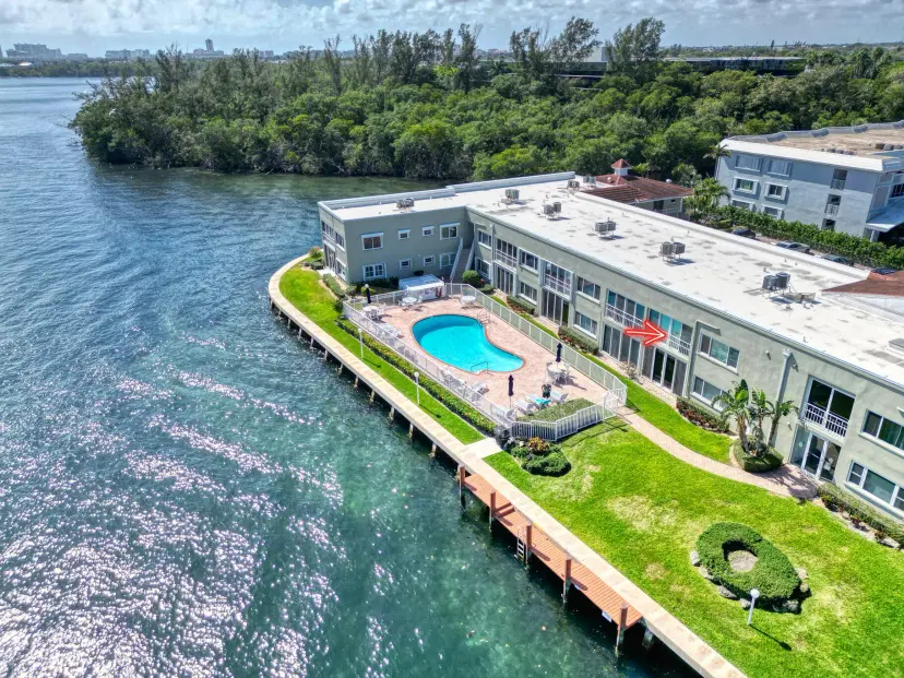 Picture of 711 NE Harbour Terrace 408, Boca Raton FL 33431