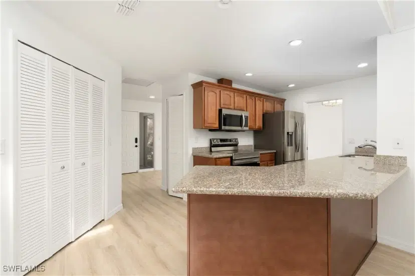 Picture of 7180 Twin Eagle Ln, Fort Myers FL 33912