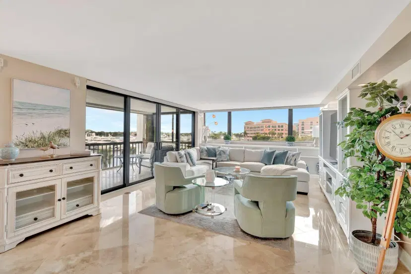 Picture of 400 N Flagler Drive 506, West Palm Beach FL 33401