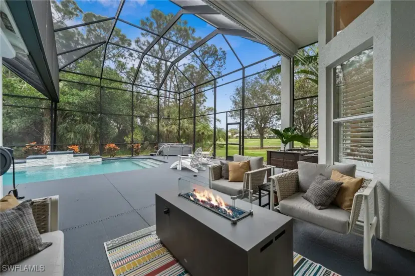 Picture of 2405 Leafshine Ln, Naples FL 34119