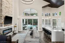 Picture of 2405 Leafshine Ln, Naples, FL 34119