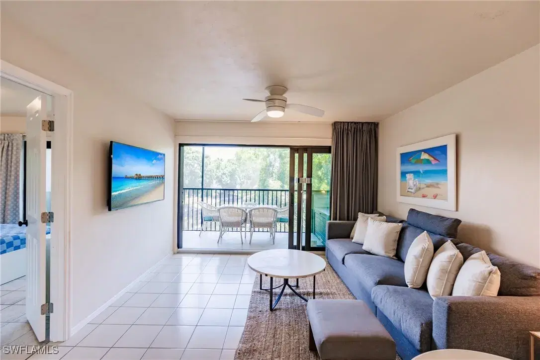 Picture of 600 Neapolitan Way 352, Naples, FL 34103