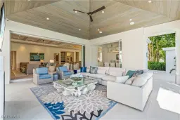 Picture of 565 Anchor Rode Dr, Naples, FL 34103