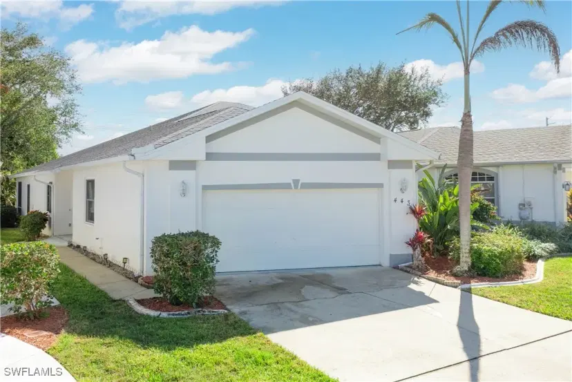 Picture of 443 Crossfield Cir 74, Naples FL 34104