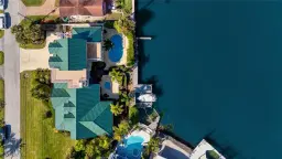 Picture of 200 Tahiti Cir, Naples, FL 34113