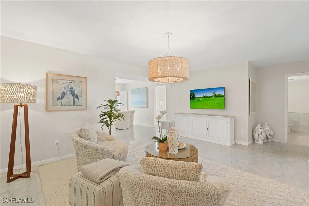 Picture of 788 Park Shore Dr A24, Naples, FL 34103