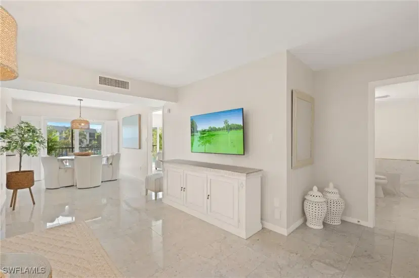 Picture of 788 Park Shore Dr A24, Naples FL 34103