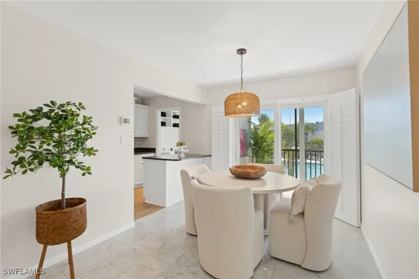 Picture of 788 Park Shore Dr A24, Naples FL 34103